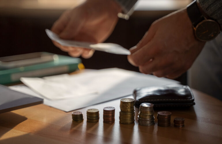 Obrigações Fiscais e Trabalhistas